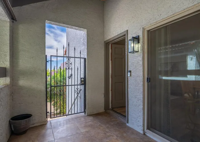 Holiday home Old Town Southwest Style 2br With Pool And Hot Tub Scottsdale